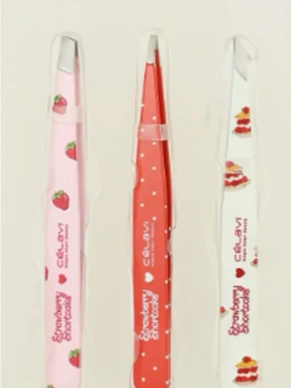 Célavi x Strawberry Shortcake Tweezer Trio - Pink/Brown/White